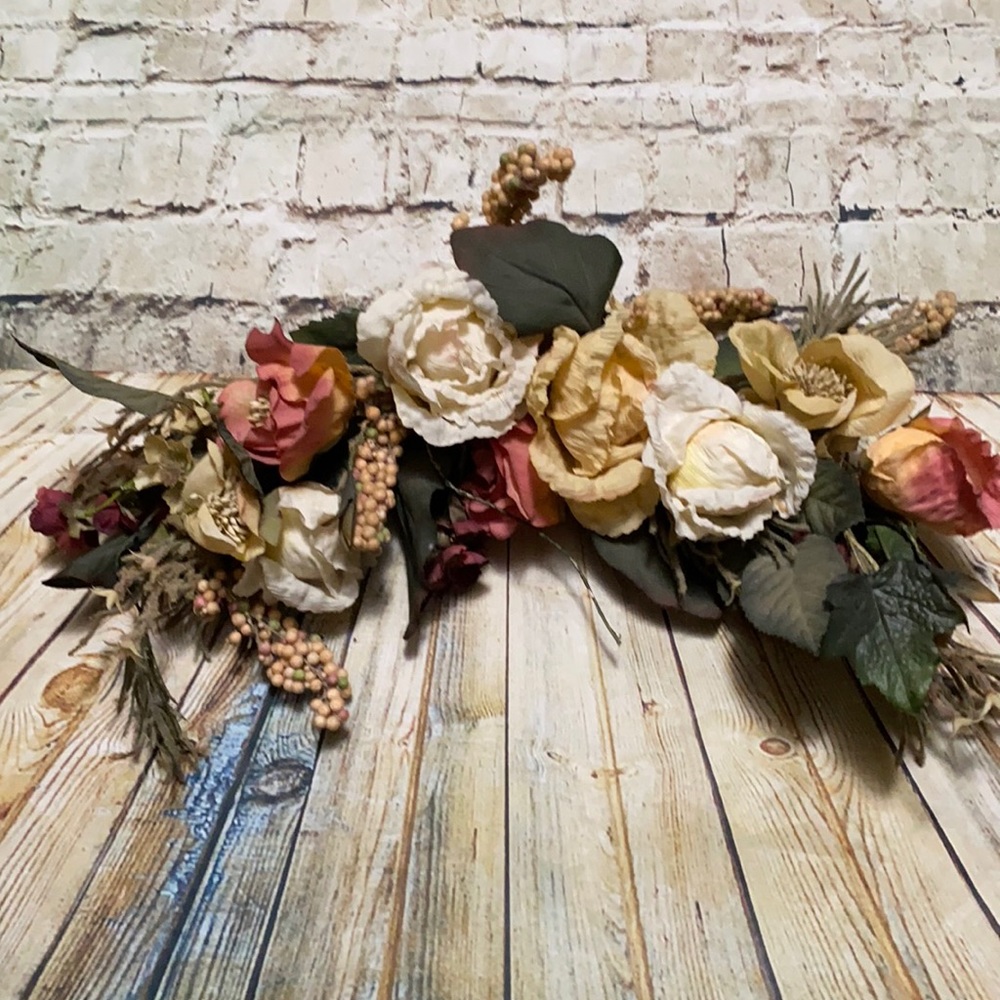 Decor Home Interior and Gifts floral swag